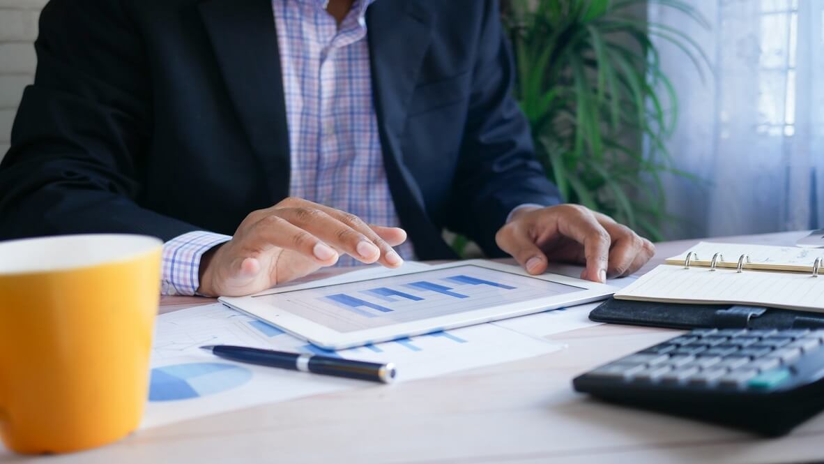 que es solvencia financiera